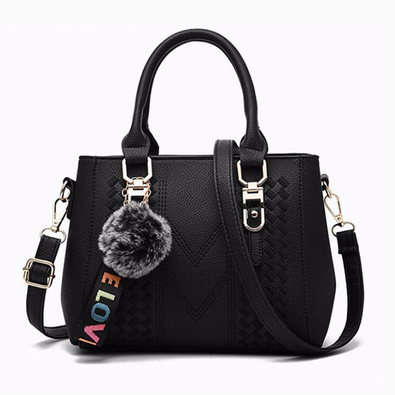 Bolsa Feminina Tiracolo PU com Bordado e Pompom Casual