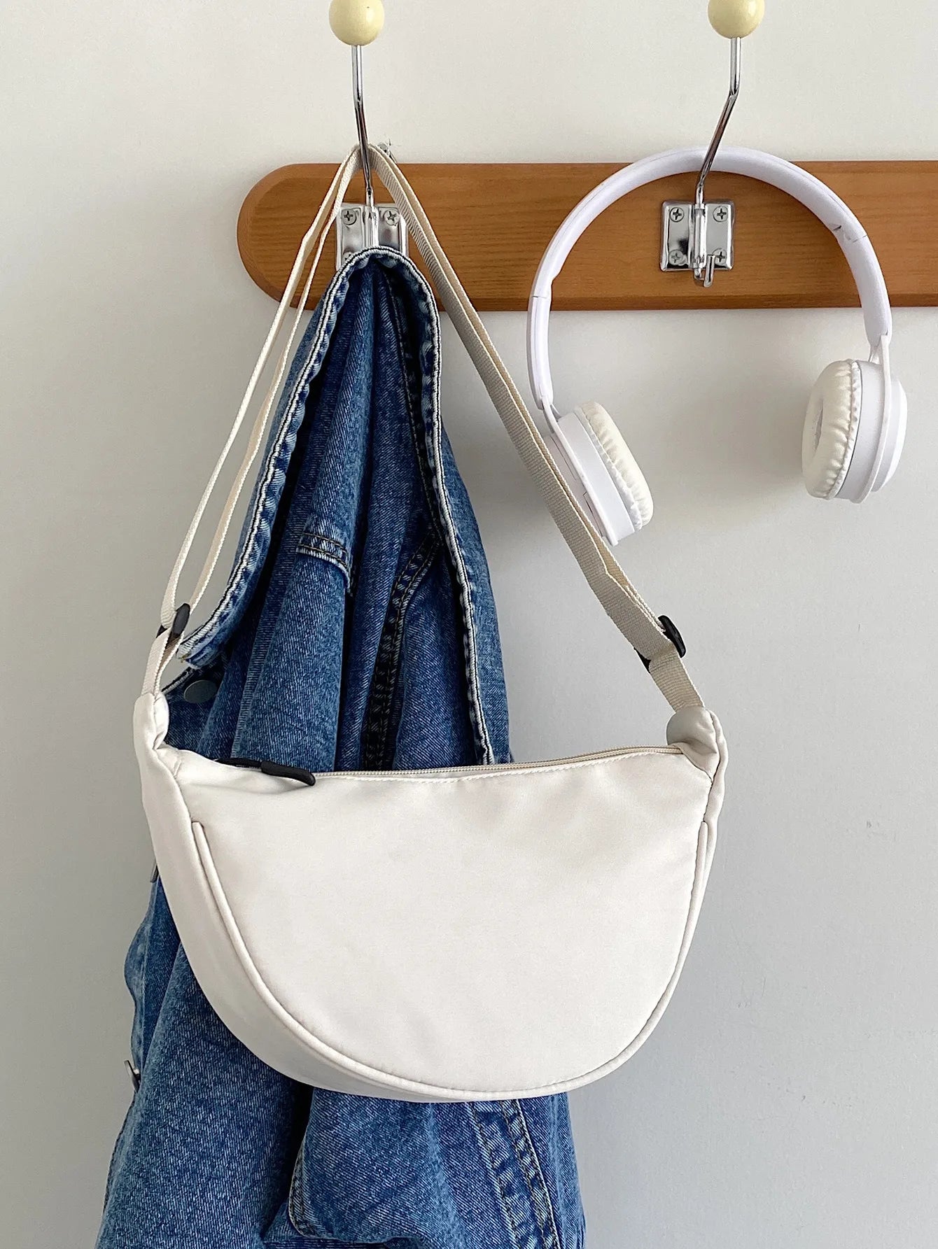 Bolsa Feminina Hobo Nylon Crossbody Grande Viagem 2025