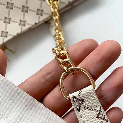 Bolsa Tote Feminina Grande em Couro PU Macio com Tassel